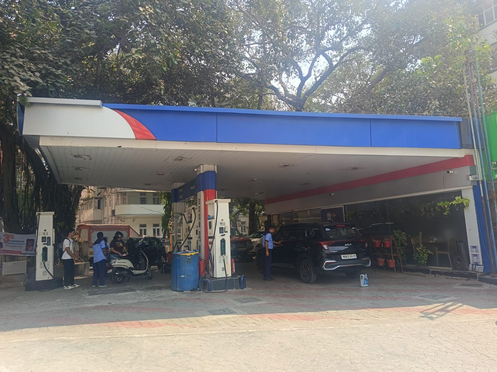 Hindustan Petroleum Corporation Limited - Churchgate, Mumbai