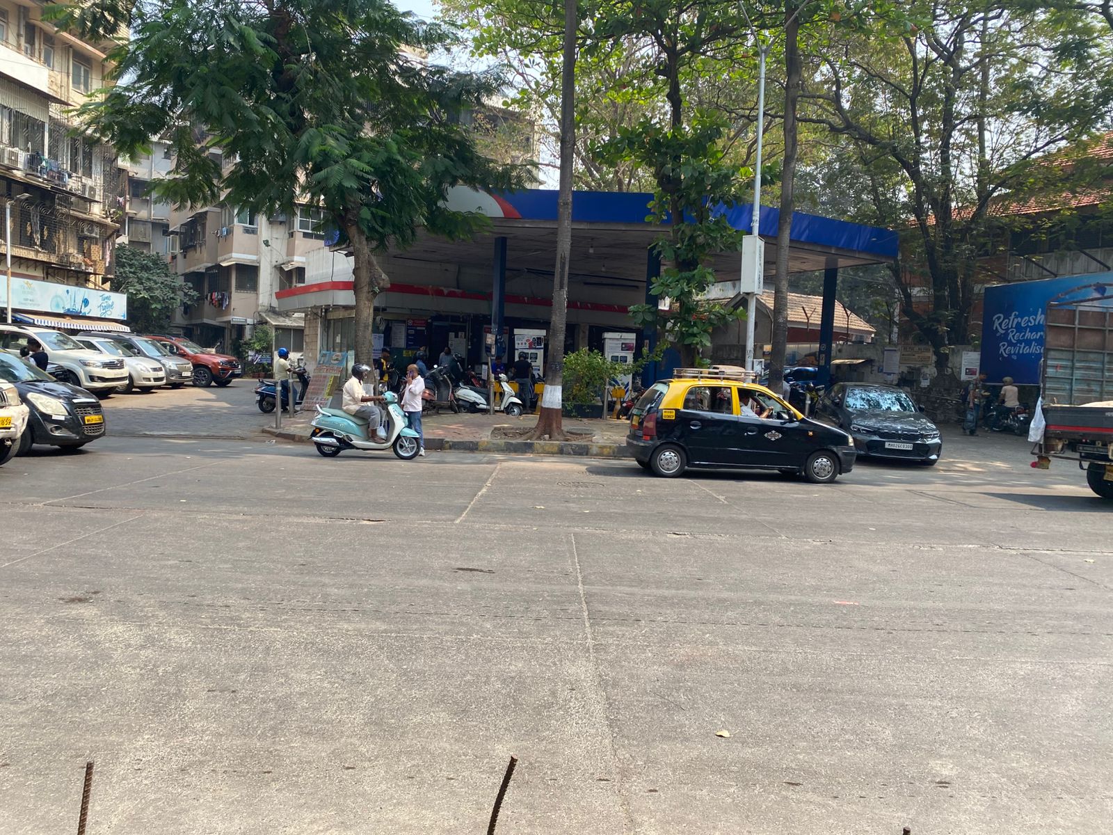 Hindustan Petroleum Corporation Limited - Byculla, Mumbai