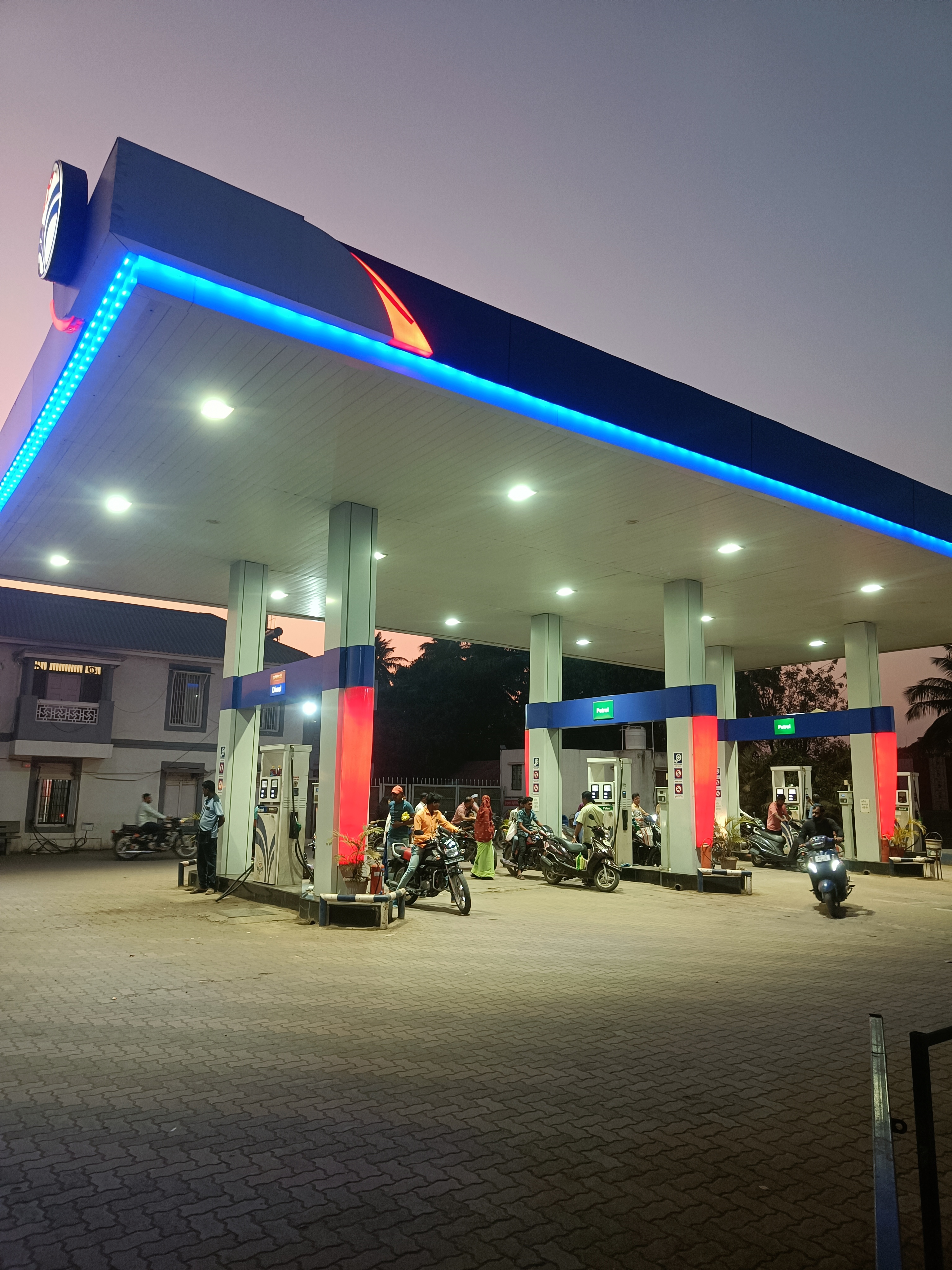 Hindustan Petroleum Corporation Limited - Phaltan, Phaltan