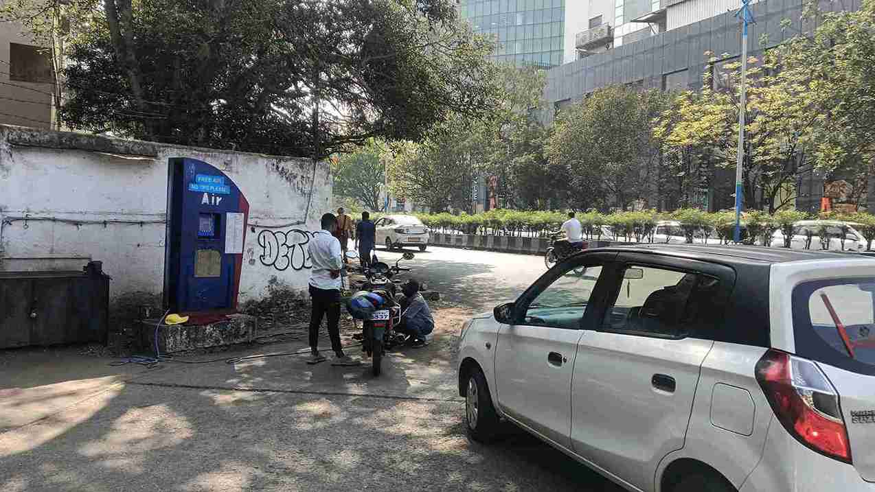 Hindustan Petroleum Corporation Limited - Sadhu Vaswani Road, Pune