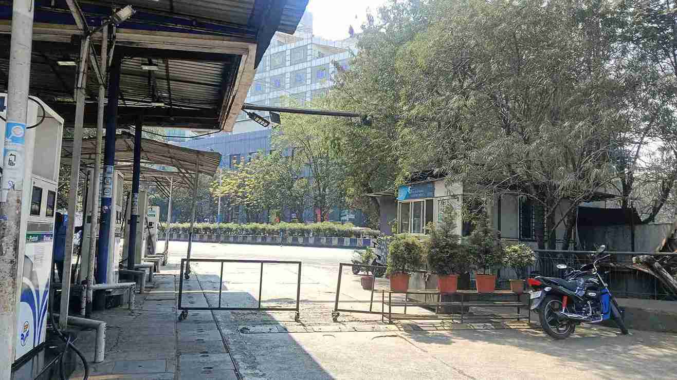 Hindustan Petroleum Corporation Limited - Sadhu Vaswani Road, Pune