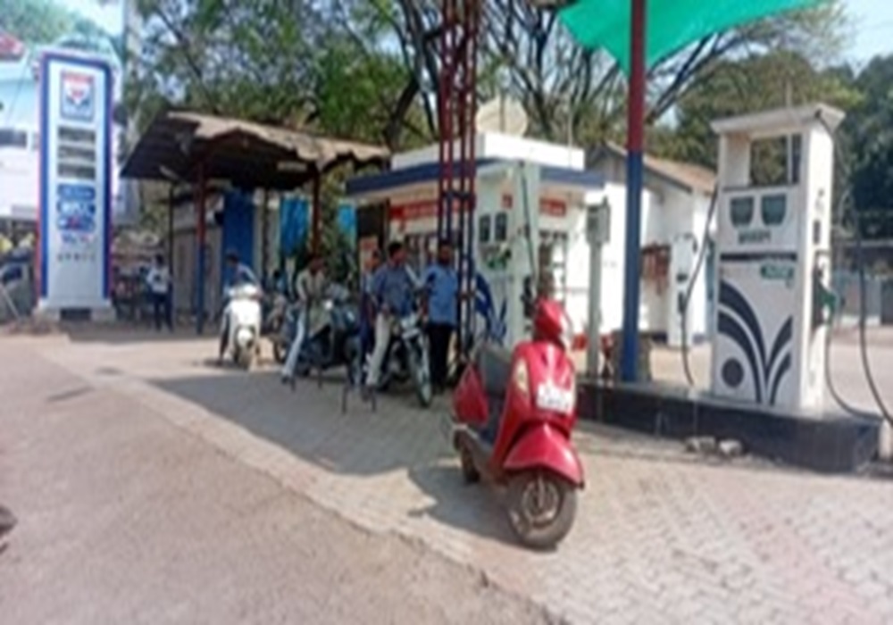 Hindustan Petroleum Corporation Limited - ST Stand Road, Miraj
