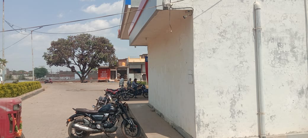 Hindustan Petroleum Corporation Limited - Naisarai, Ashok Nagar