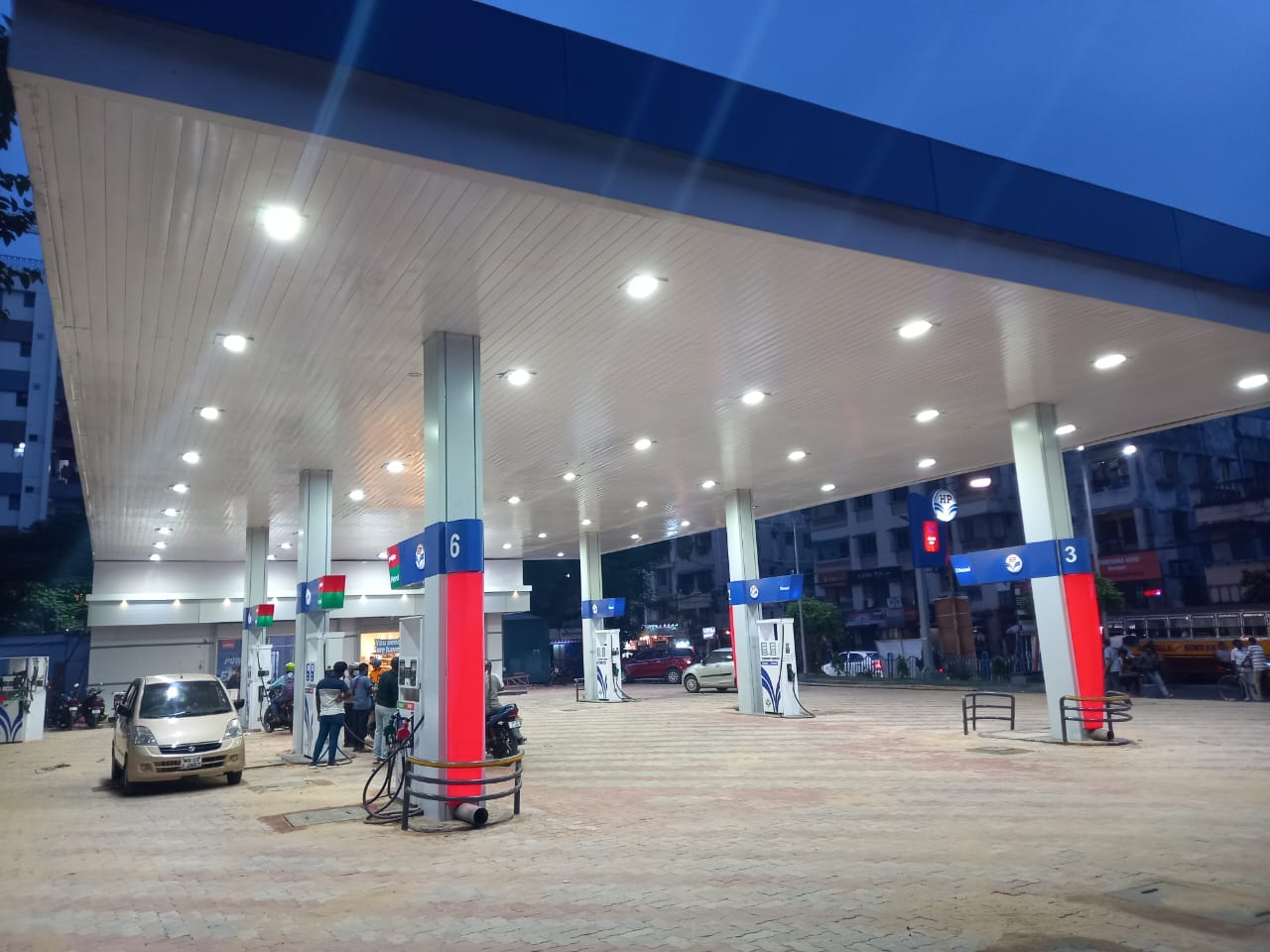 Hindustan Petroleum Corporation Limited - Netaji Subhas Road, Kolkata