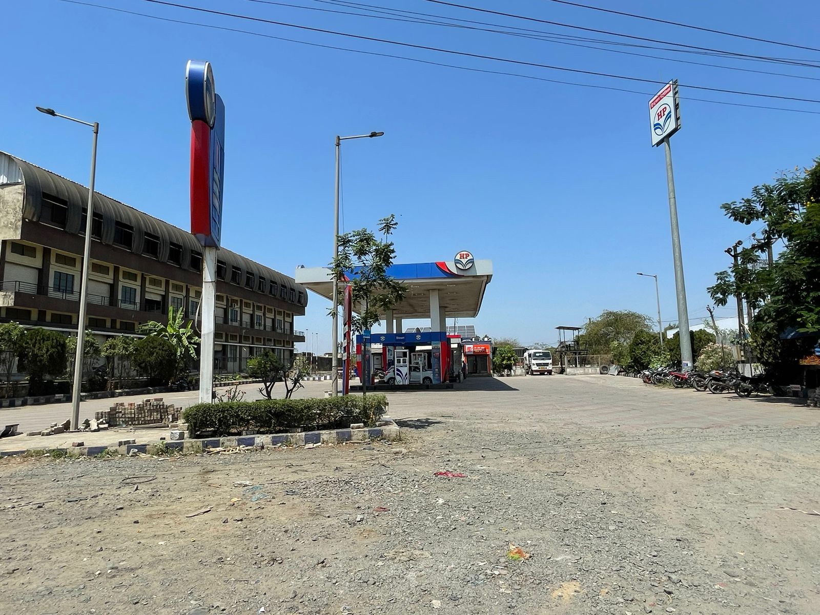 Hindustan Petroleum Corporation Limited - Sanjan Umbergonm Main Road, Umargam