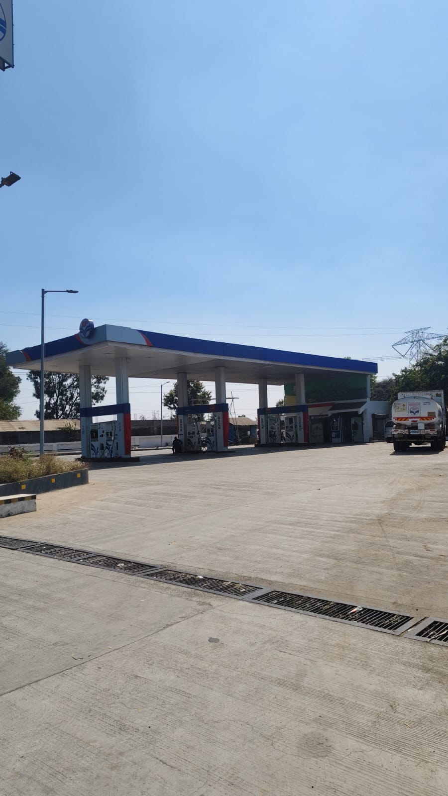 Hindustan Petroleum Corporation Limited - Taklibhan, Shrirampur
