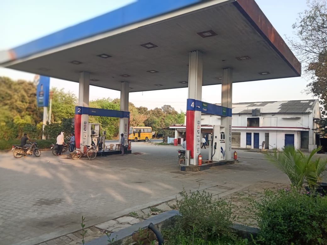 Hindustan Petroleum Corporation Limited - Sikandrajitpur, Maharajganj