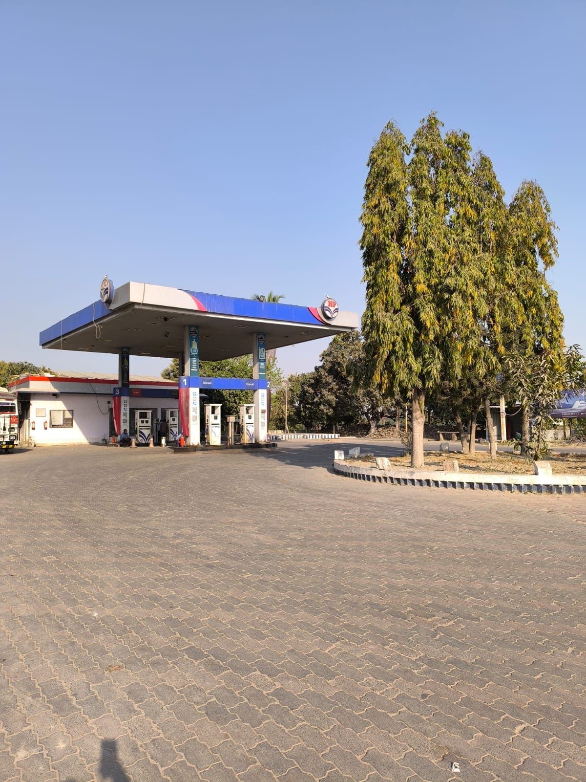 Hindustan Petroleum Corporation Limited - Mushari Ram, Muzaffarpur