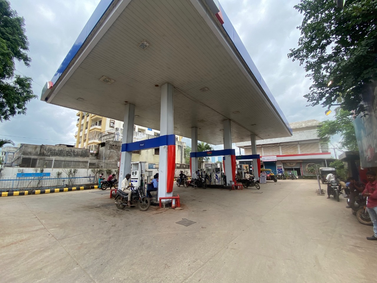 Hindustan Petroleum Corporation Limited - Solapur Road, Osmanabad
