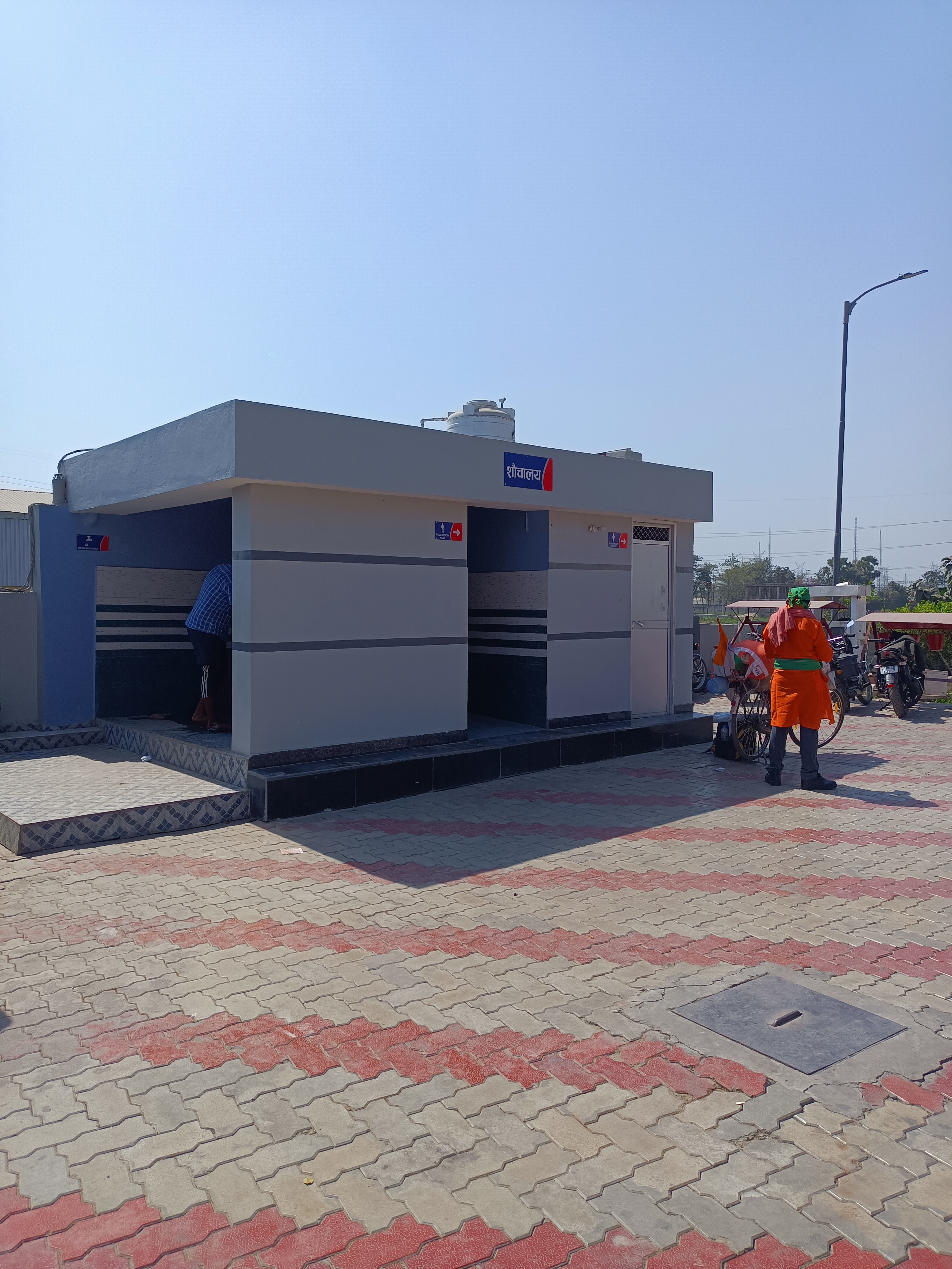 Hindustan Petroleum Corporation Limited - Hajipur Muzaffarpur Highway, Muzaffarpur