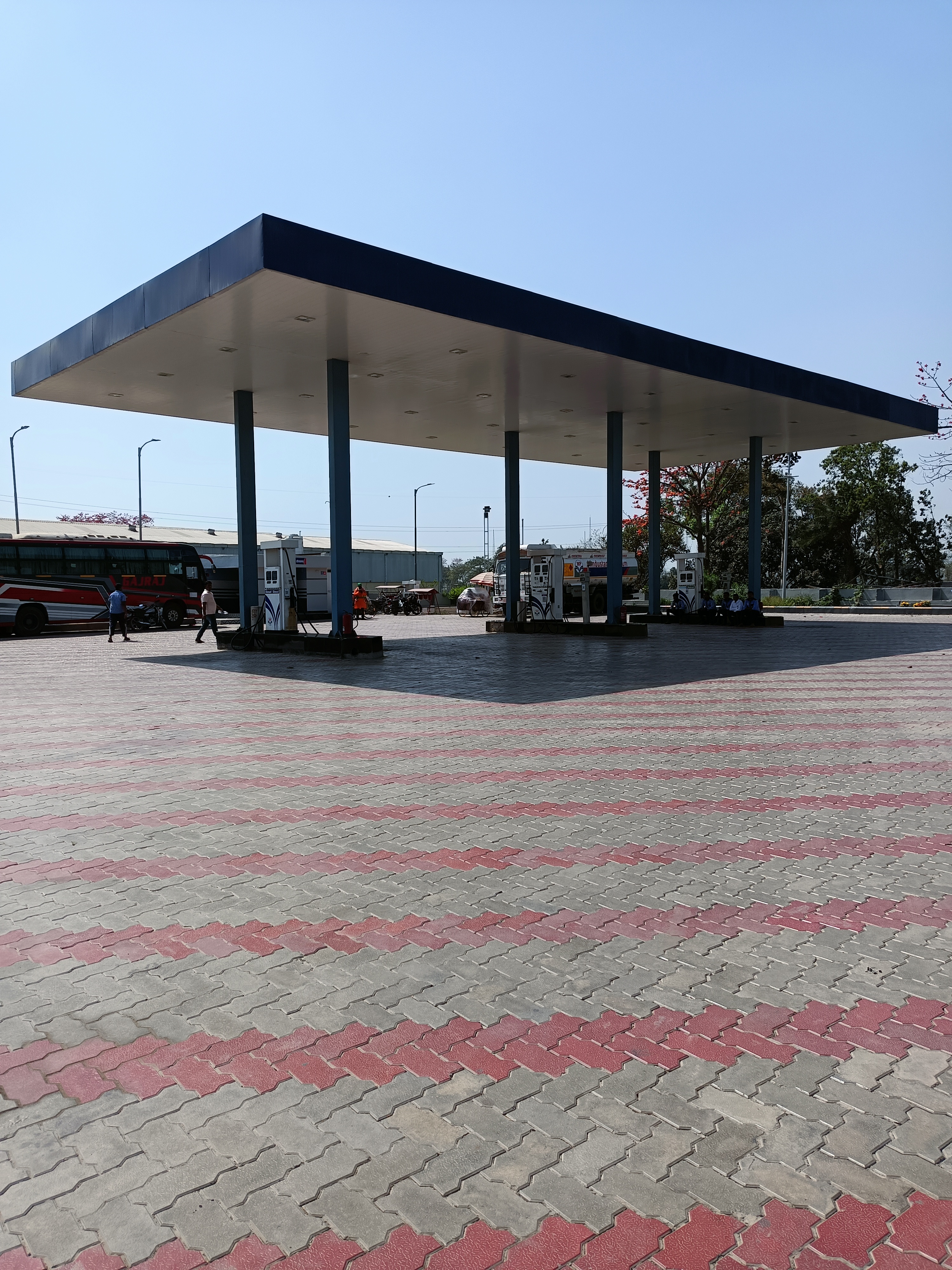Hindustan Petroleum Corporation Limited - Hajipur Muzaffarpur Highway, Muzaffarpur