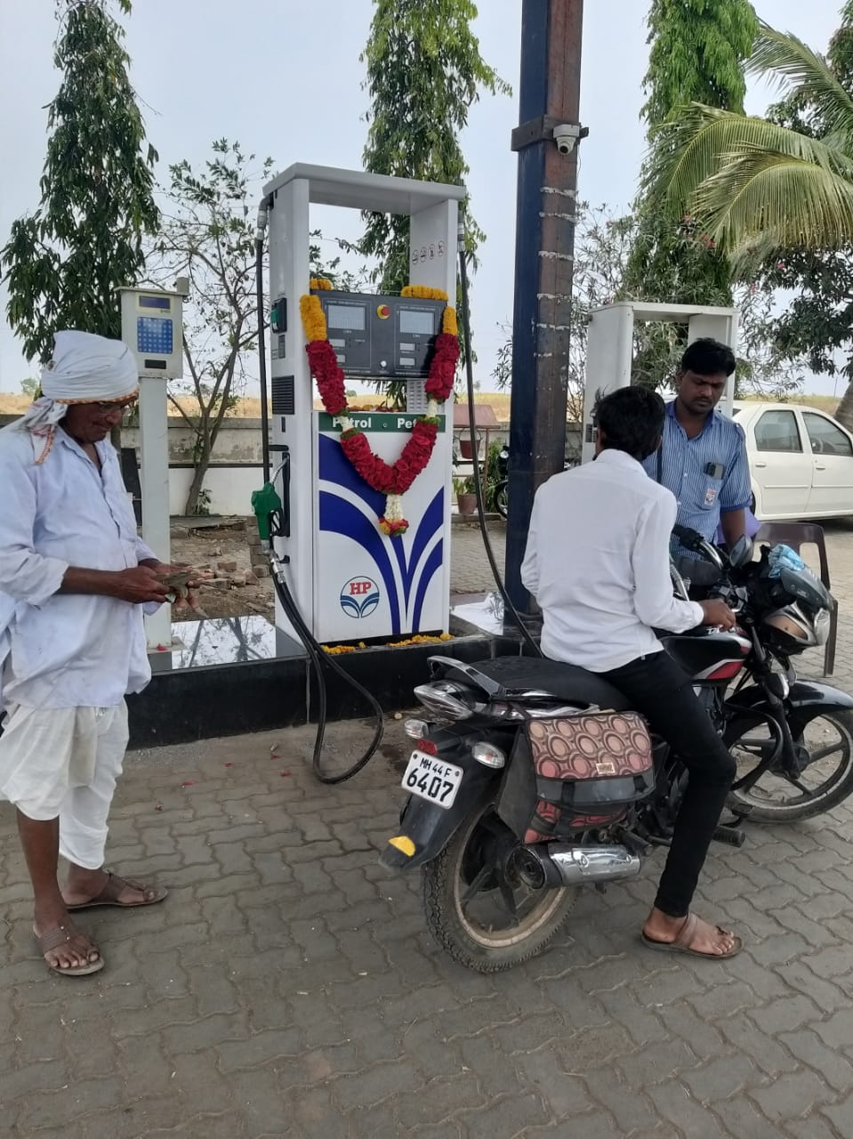 Hindustan Petroleum Corporation Limited - Kaij, Beed