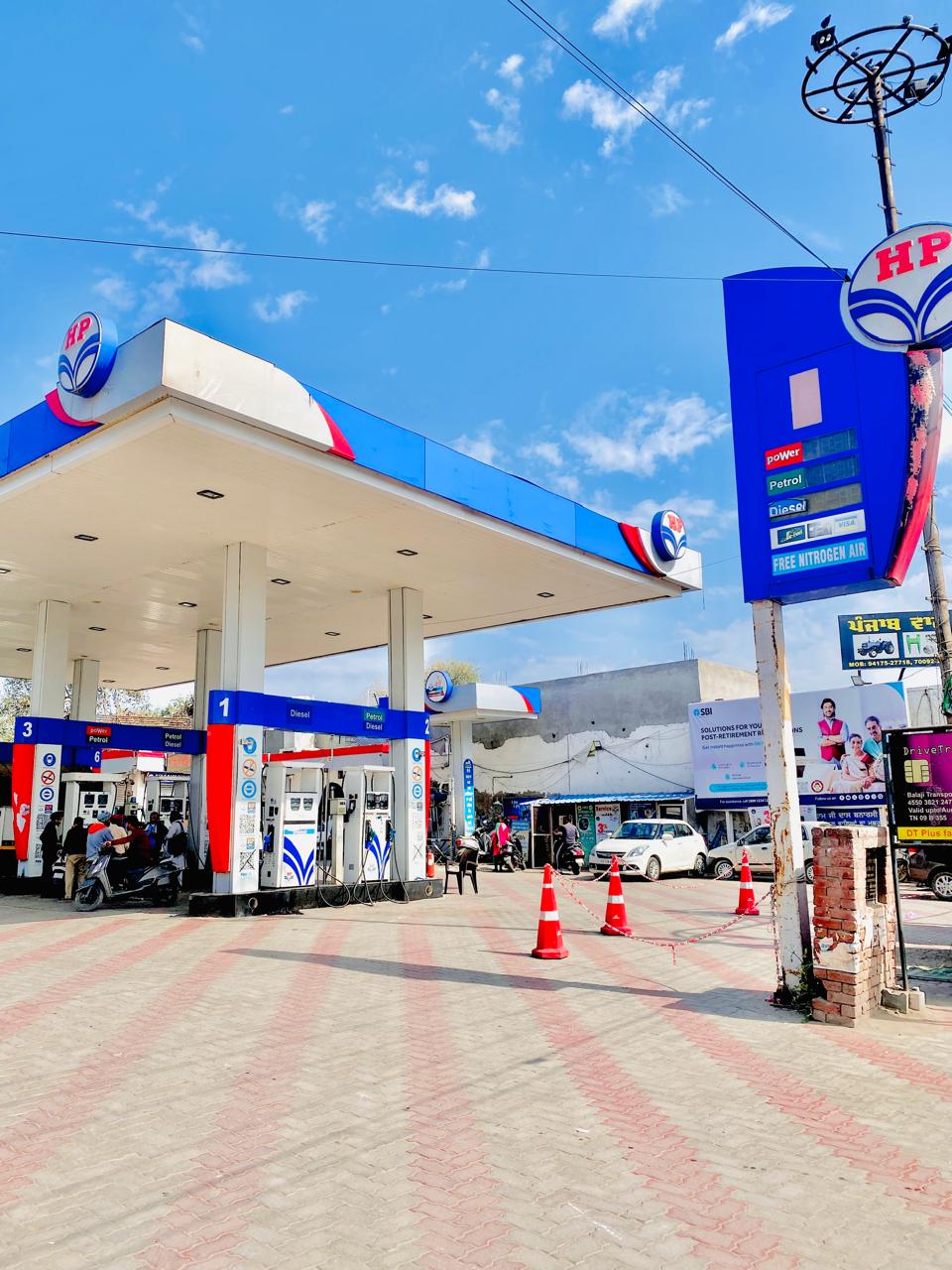 Hindustan Petroleum Corporation Limited - Pakka College Road, Barnala