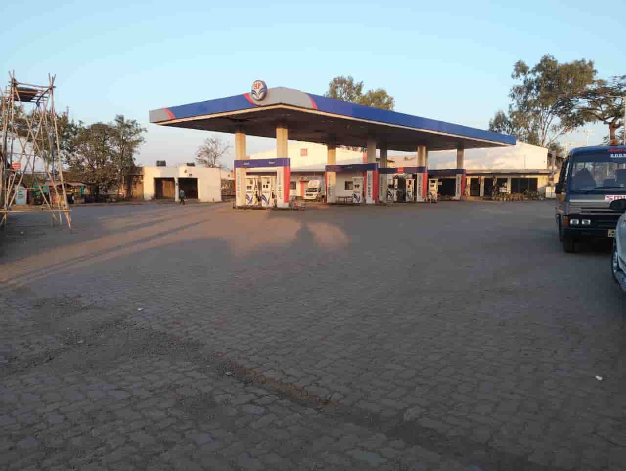 Hindustan Petroleum Corporation Limited - Jaulakedindori, Nashik