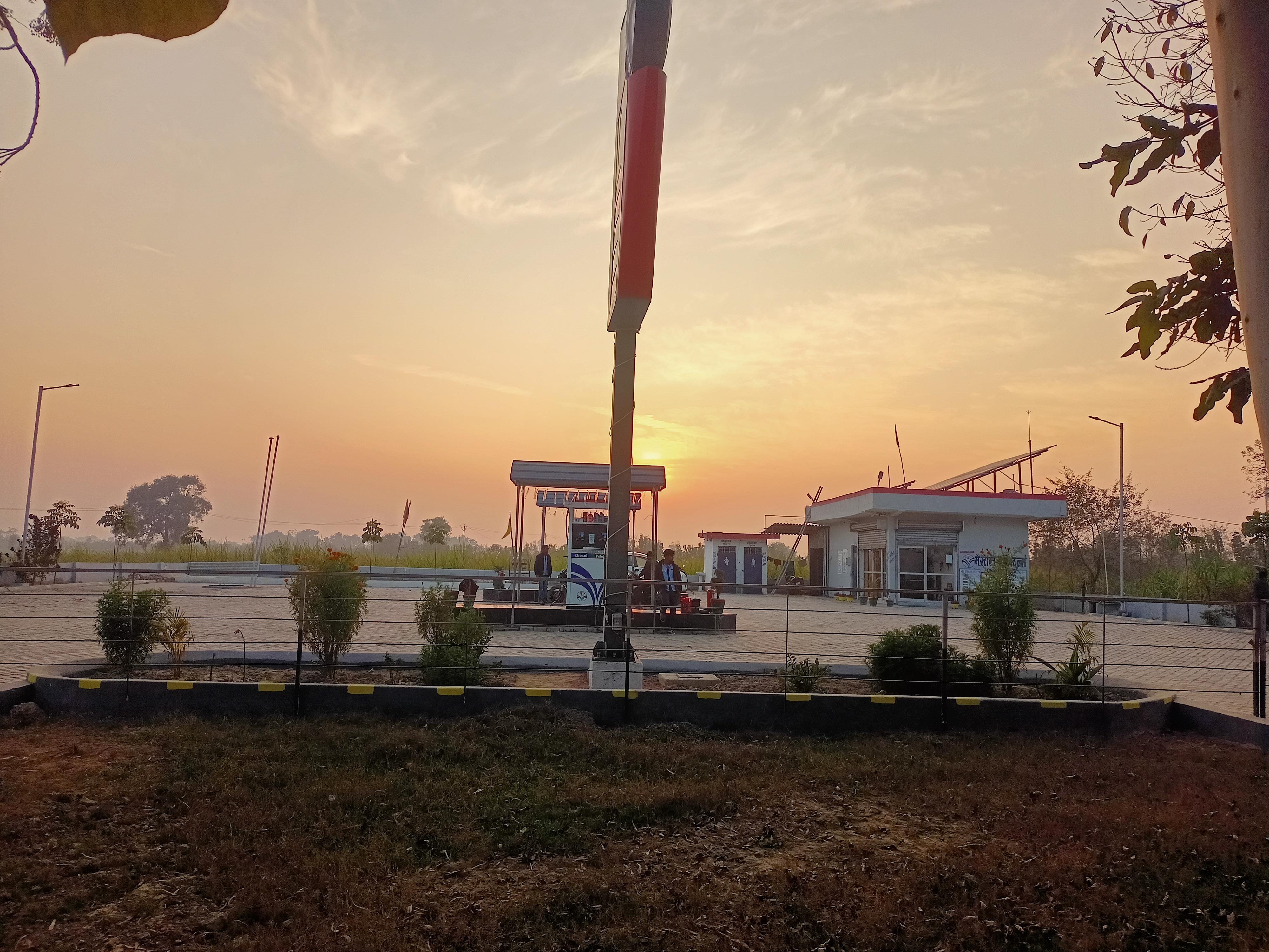Hindustan Petroleum Corporation Limited - Pakargaon, West Champaran