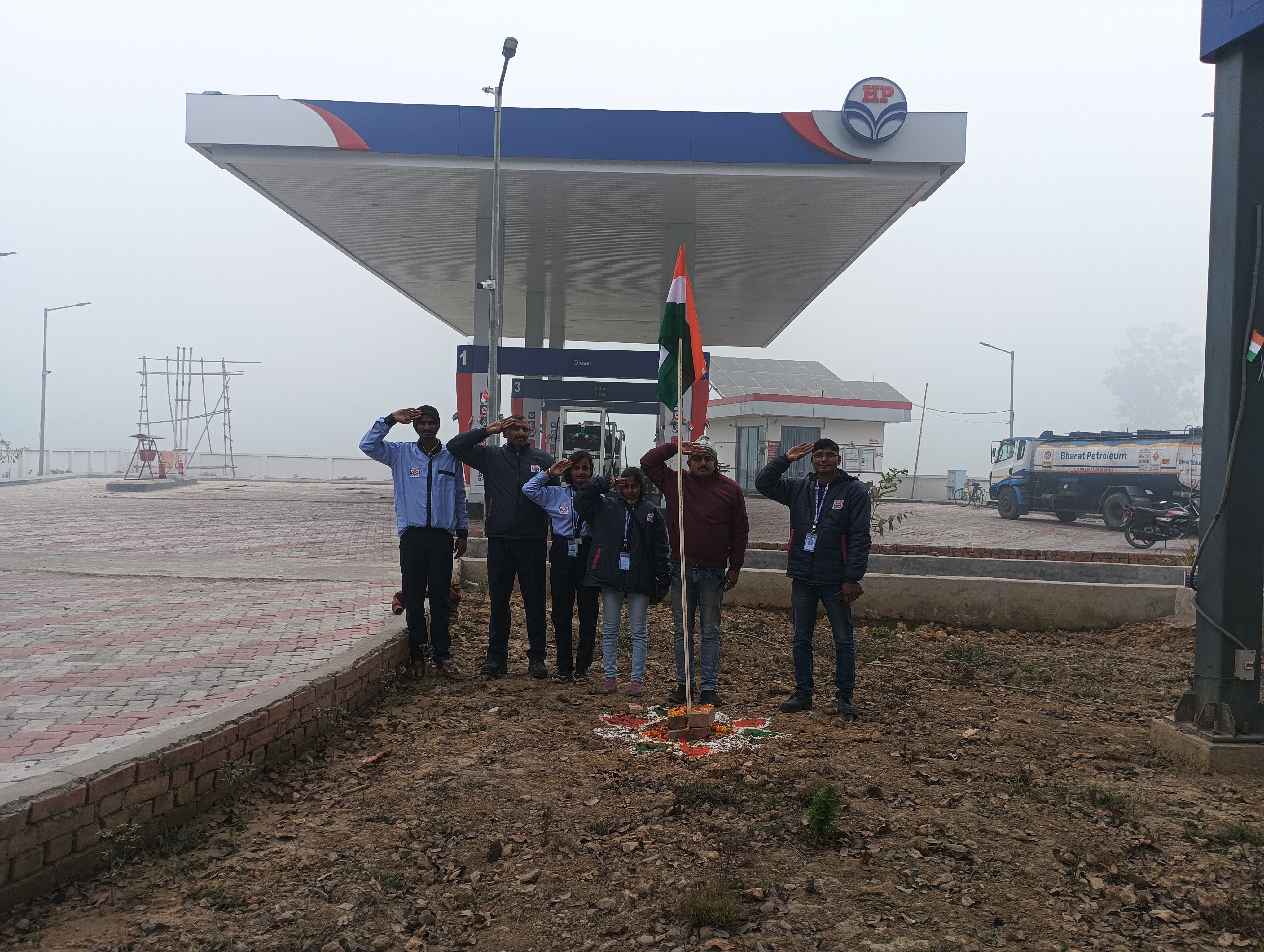 Hindustan Petroleum Corporation Limited - Gorakhpur Deoria Road, Gorakhpur