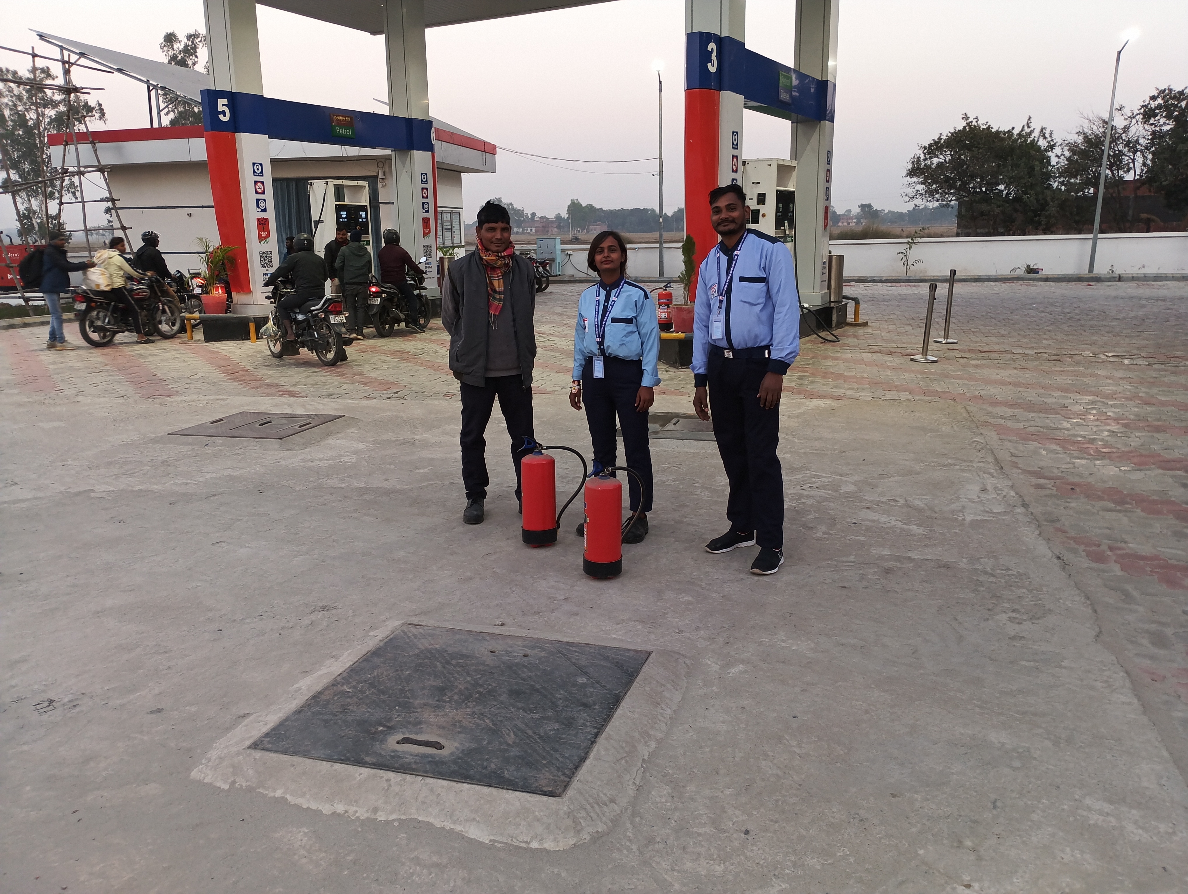 Hindustan Petroleum Corporation Limited - Gorakhpur Deoria Road, Gorakhpur