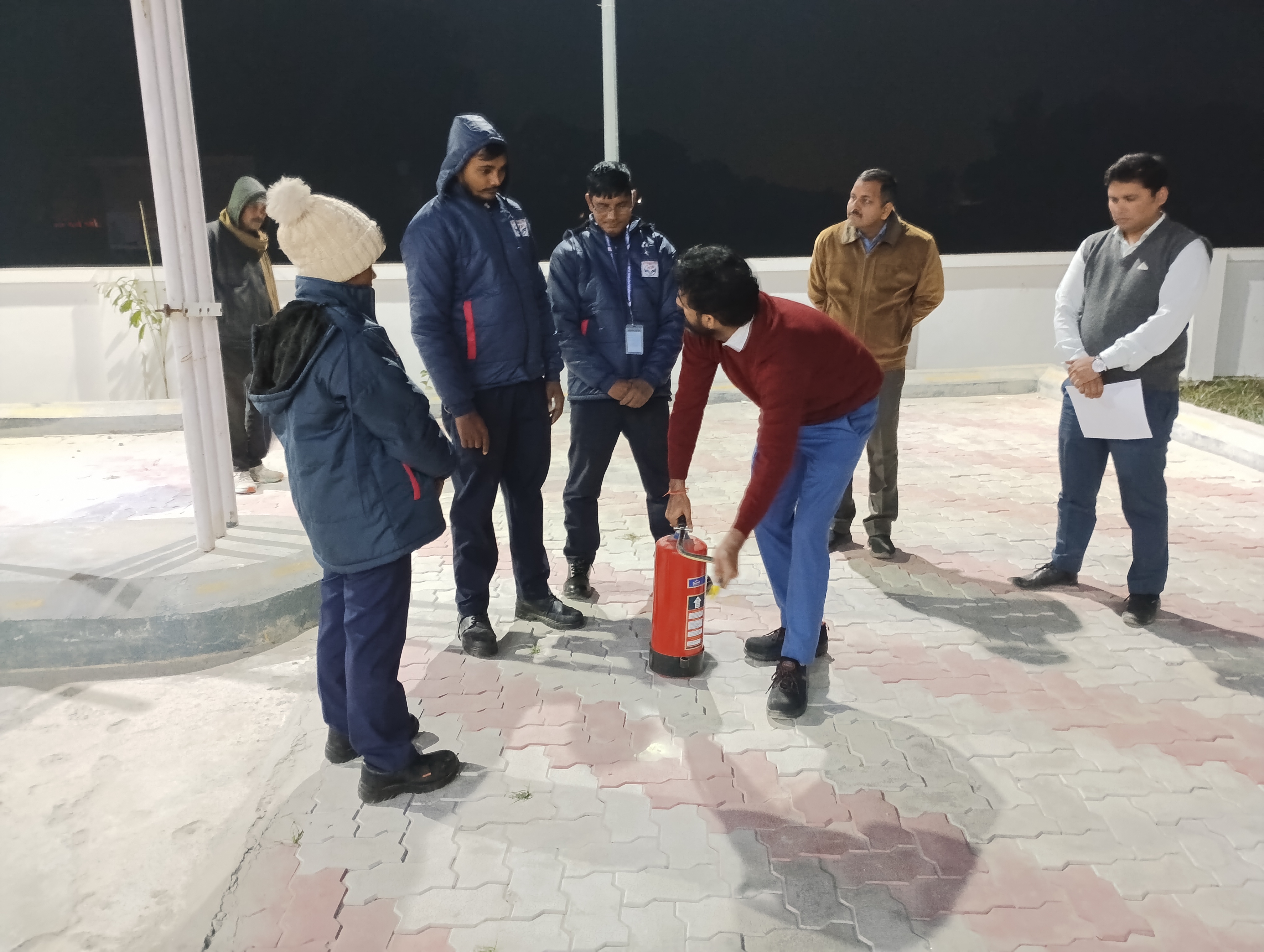 Hindustan Petroleum Corporation Limited - Gorakhpur Deoria Road, Gorakhpur