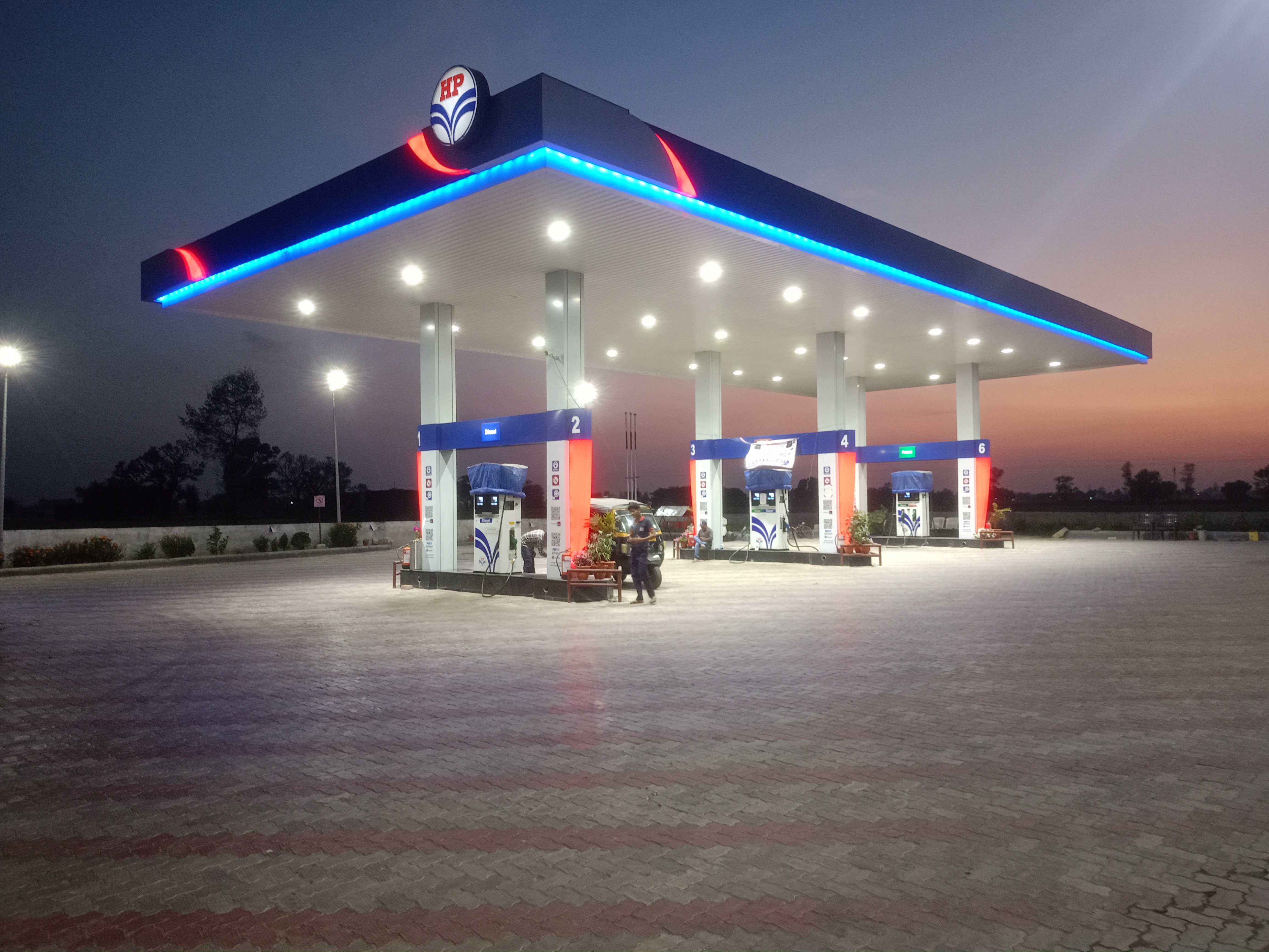 Hindustan Petroleum Corporation Limited - Tarakulawa, Maharajganj