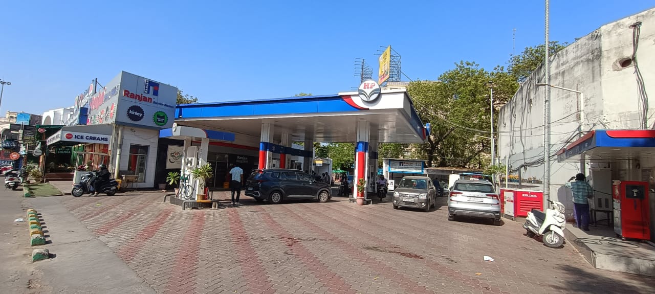 Hindustan Petroleum Corporation Limited - Raj Bhavan Colony, Lucknow