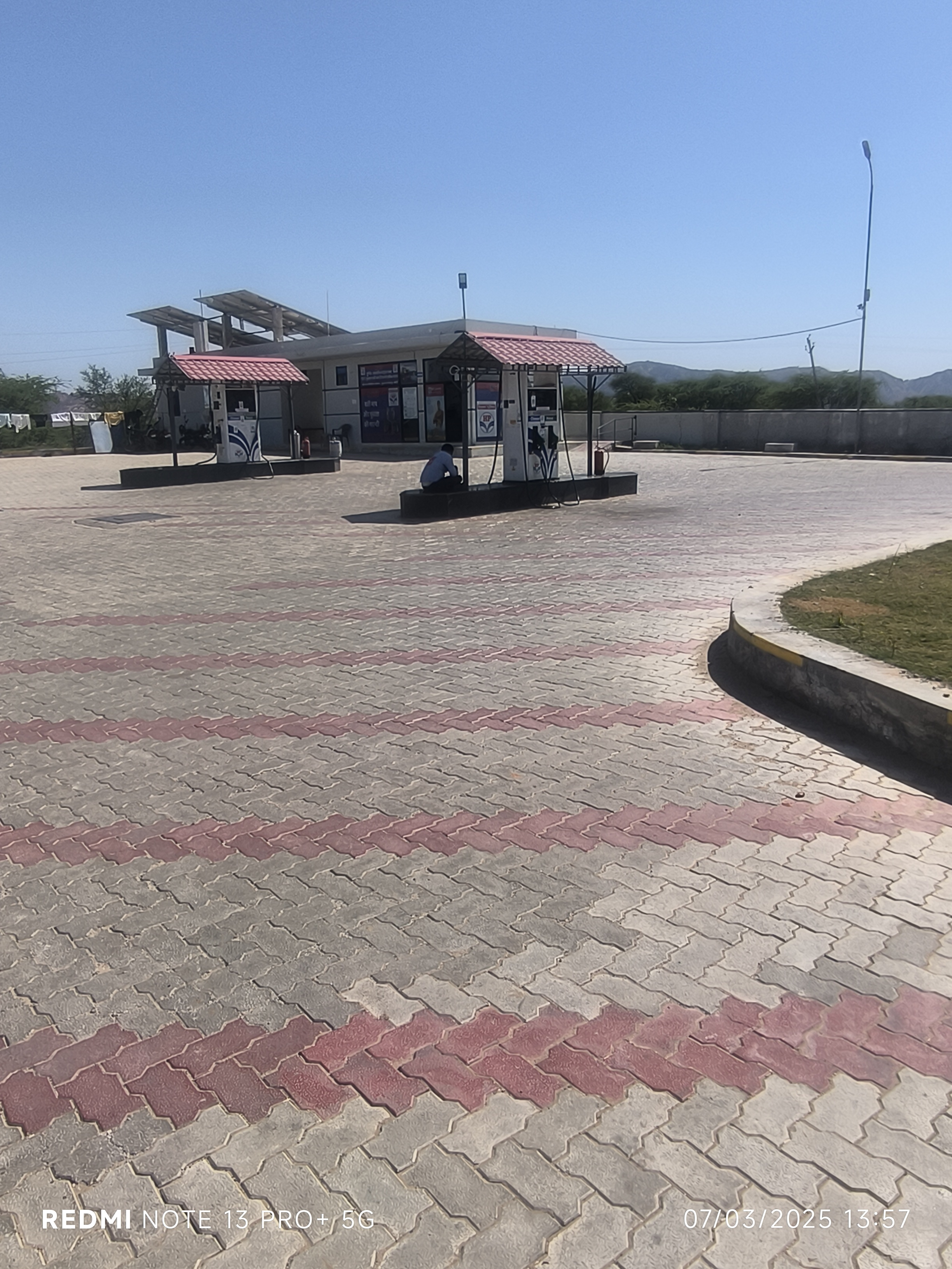 Hindustan Petroleum Corporation Limited - Gudhachandraji, Karauli