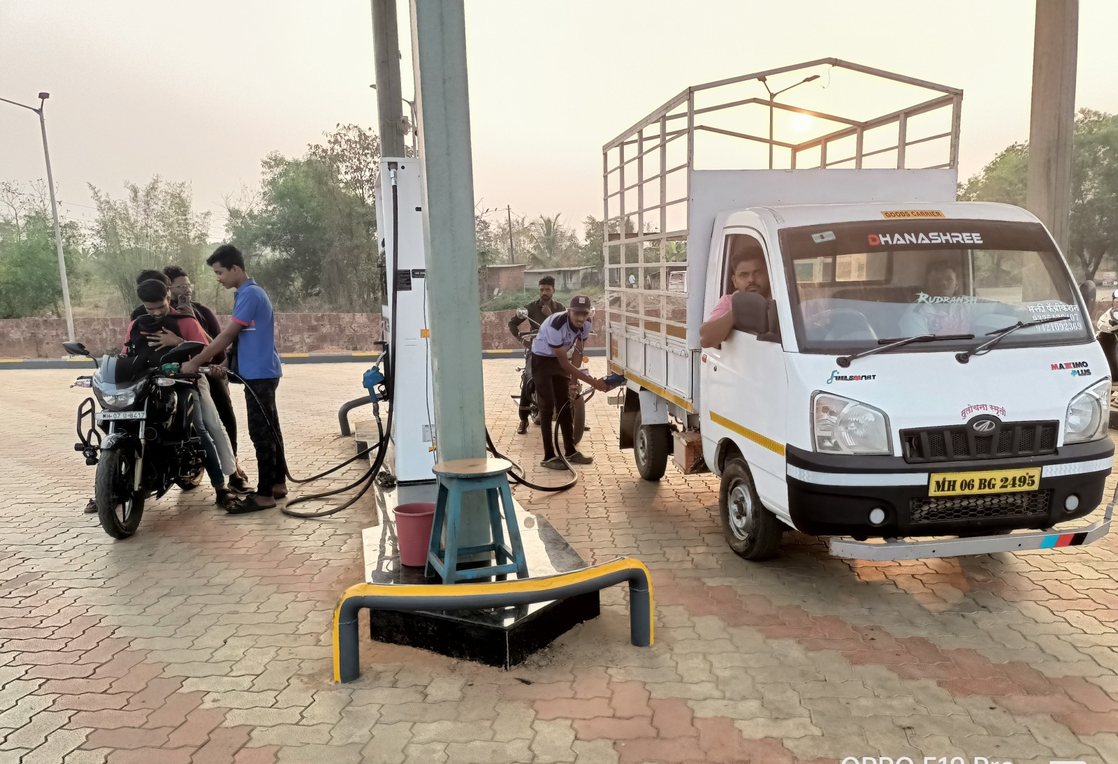 Hindustan Petroleum Corporation Limited - Karivade, Sindhudurg