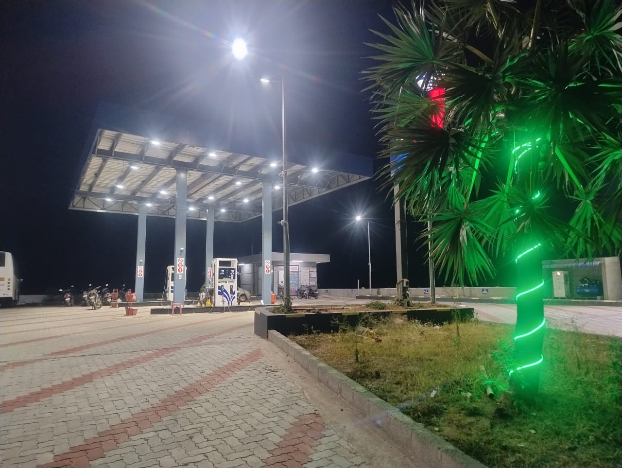 Hindustan Petroleum Corporation Limited - Athimalaipattu, Tiruvannamalai