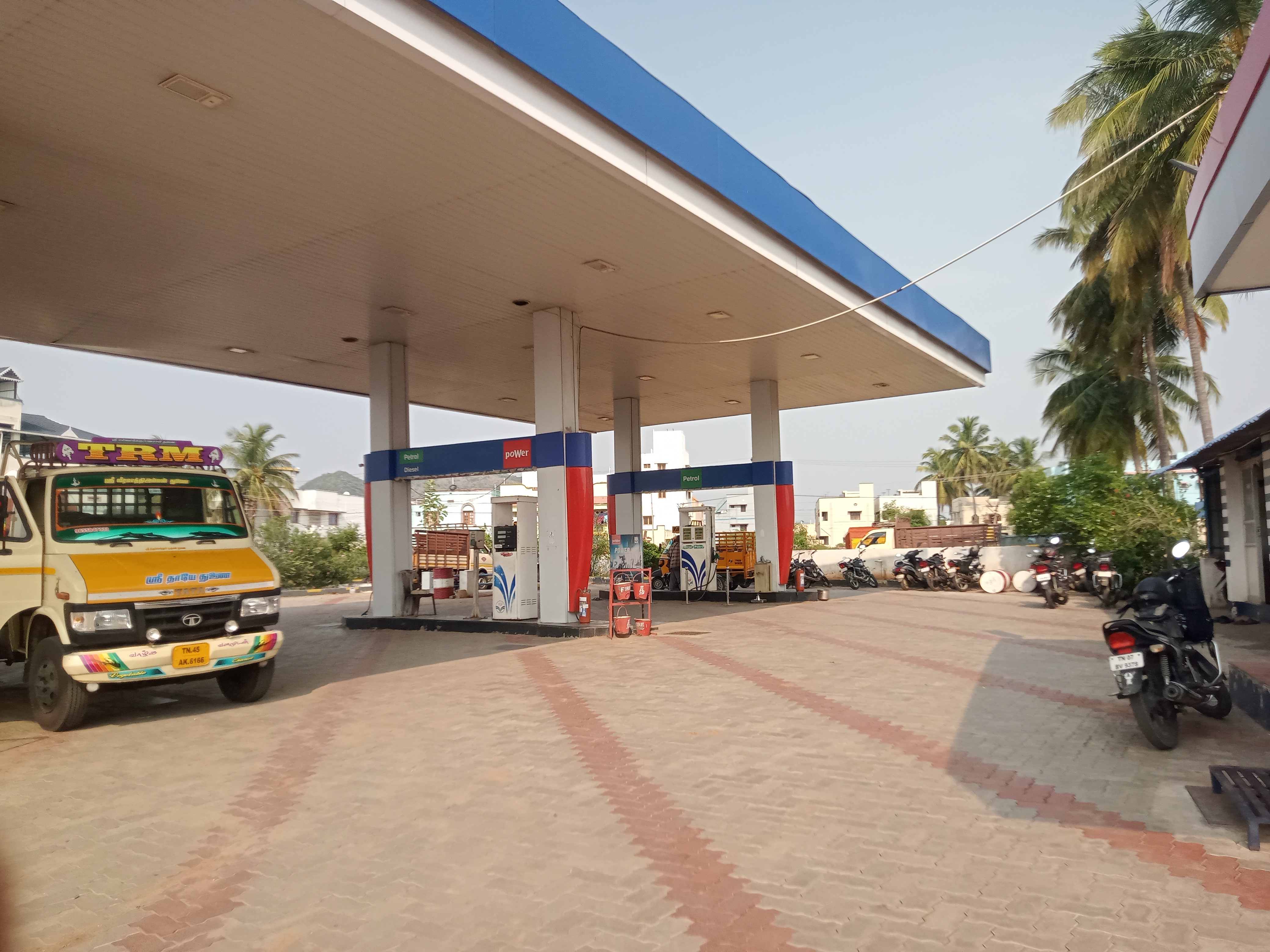 Hindustan Petroleum Corporation Limited - Oddanchatram, Dindigul