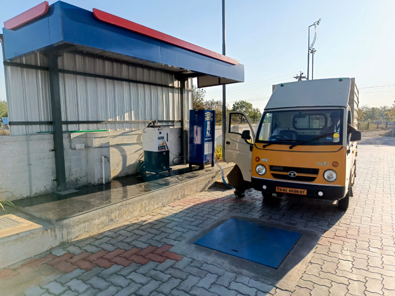 Hindustan Petroleum Corporation Limited - Koolipalayam, Coimbatore
