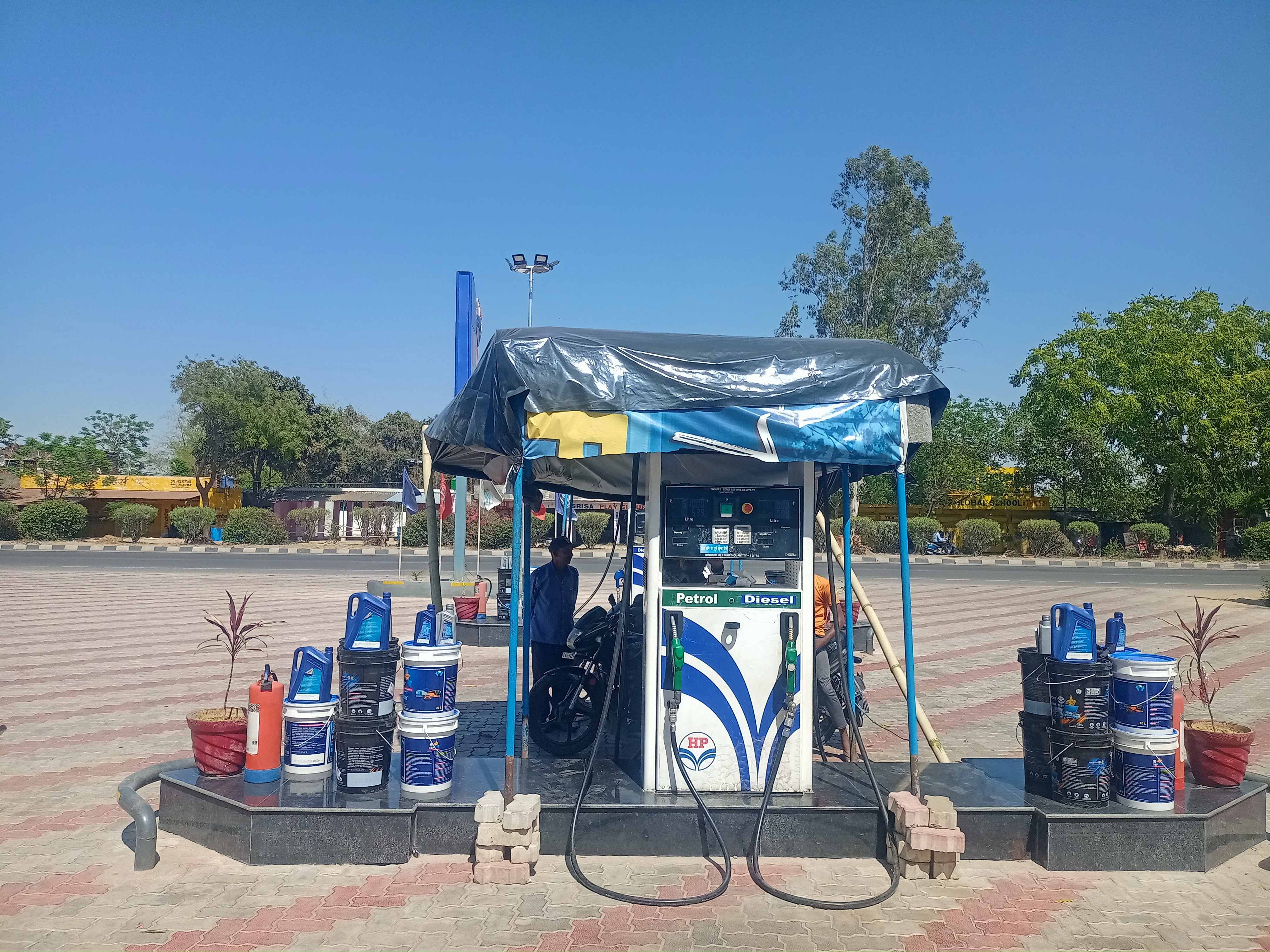 Hindustan Petroleum Corporation Limited - Bakshi Ka Talab, Lucknow