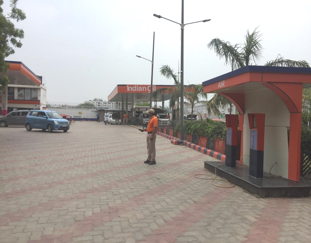 IndianOil, Sethi Auto Service Station, Rohini Photos