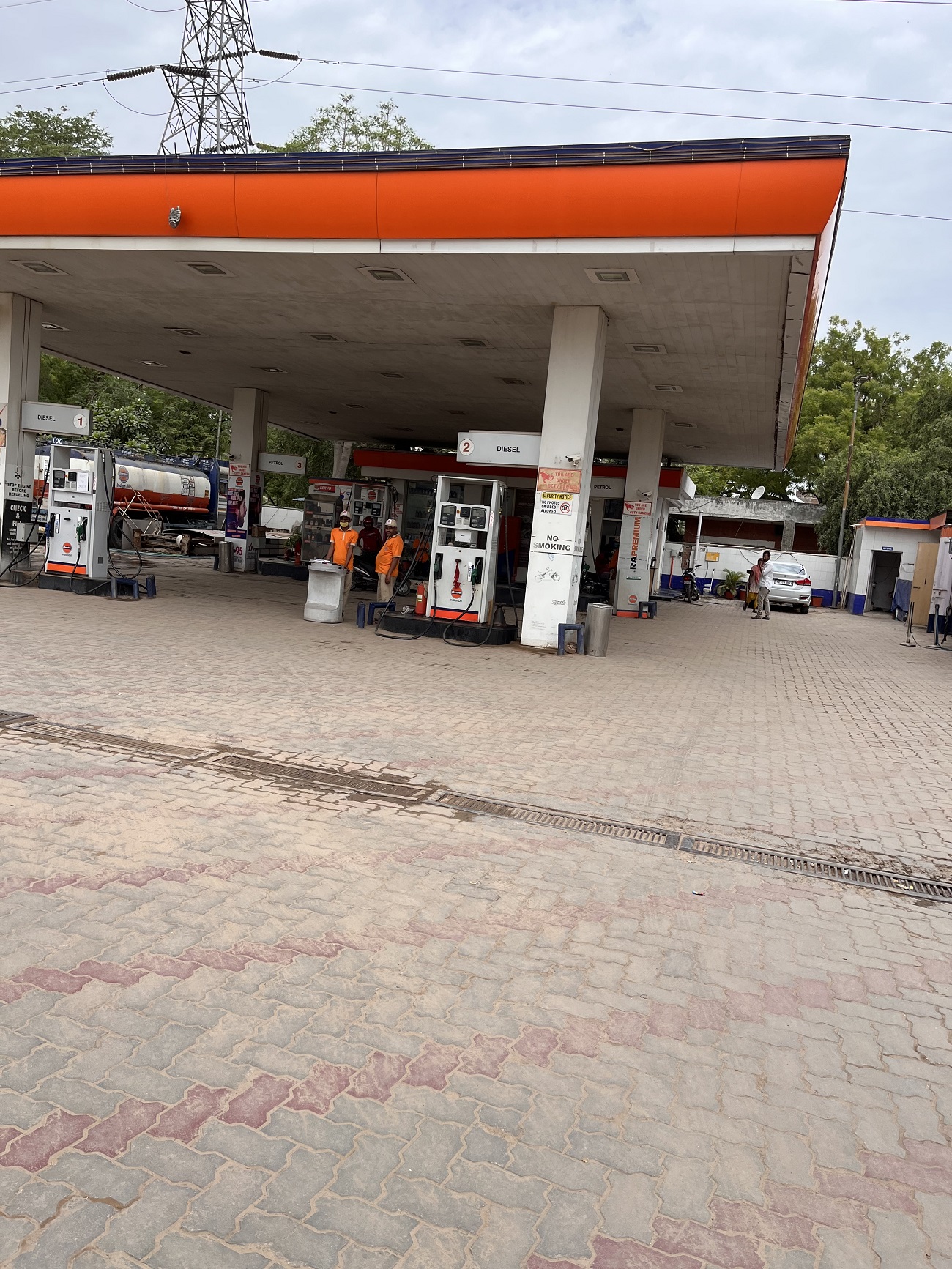 IndianOil - Sector 17, Faridabad