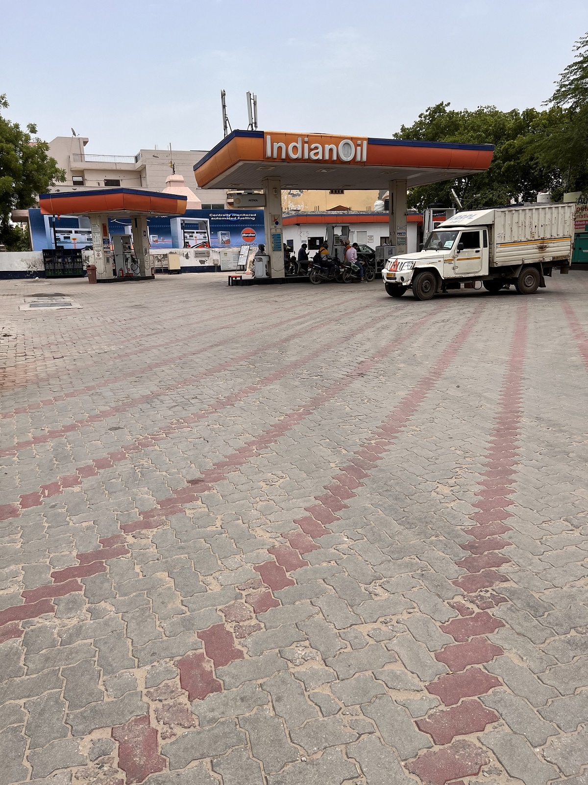 IndianOil - Sector 6 & 7, Faridabad