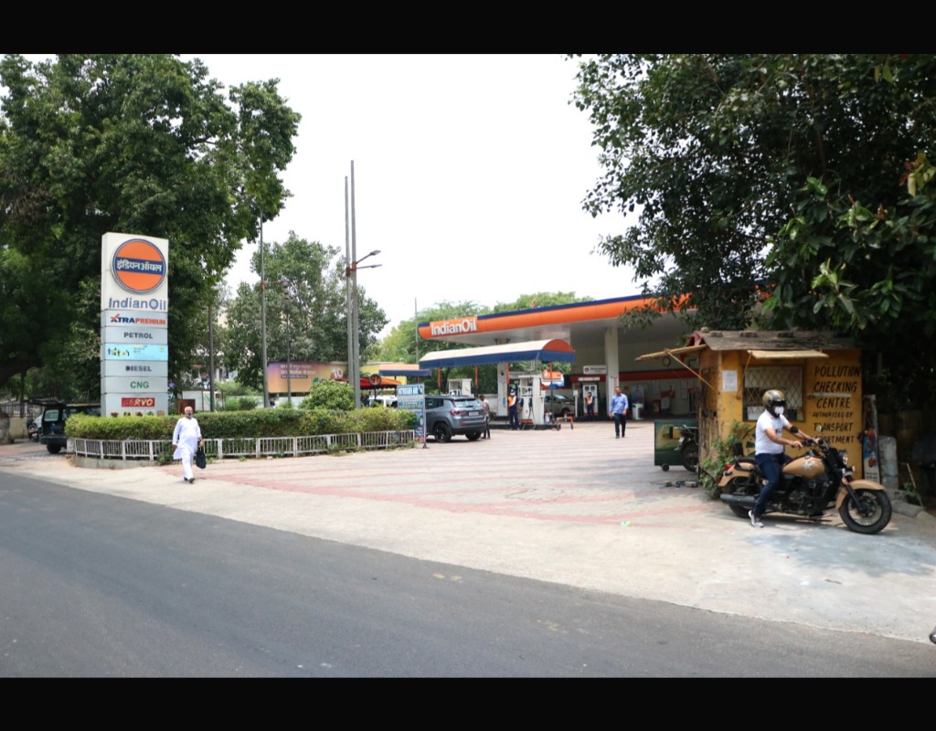 IndianOil - Delhi Cantonment, New Delhi