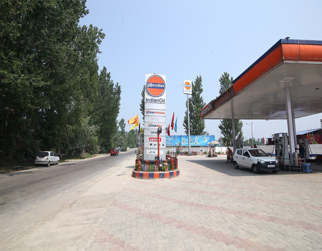 IndianOil - Andergam, Baramulla
