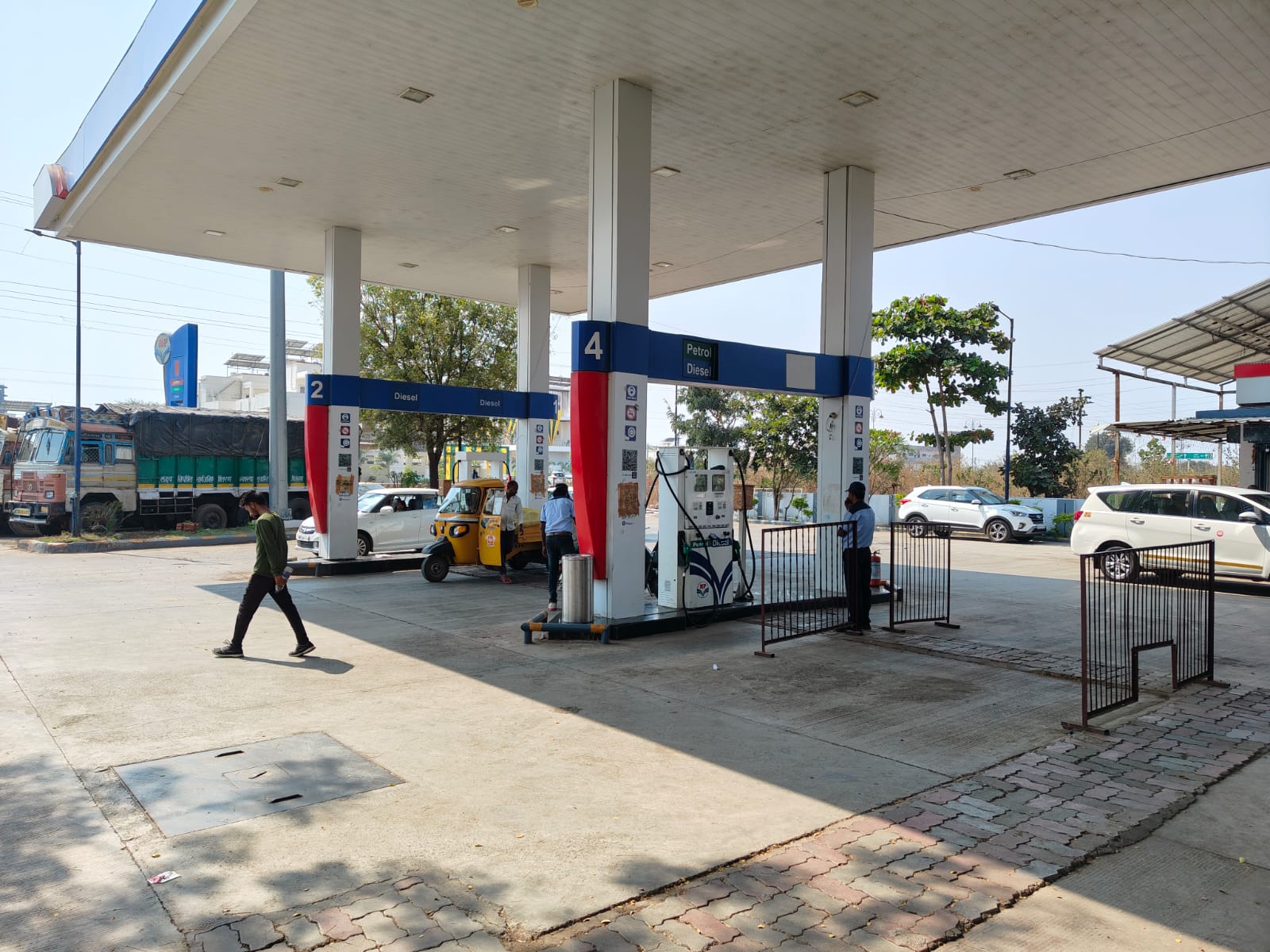 Hindustan Petroleum Corporation Limited - Dhamangaon Rd, Yavatmal